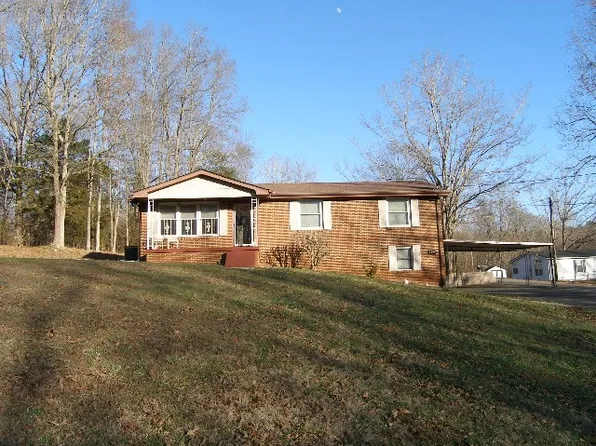 4326 Highway 48 N, Charlotte, TN 37036