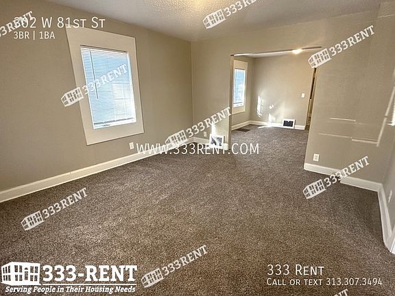 3rd image of 302 W 81st St