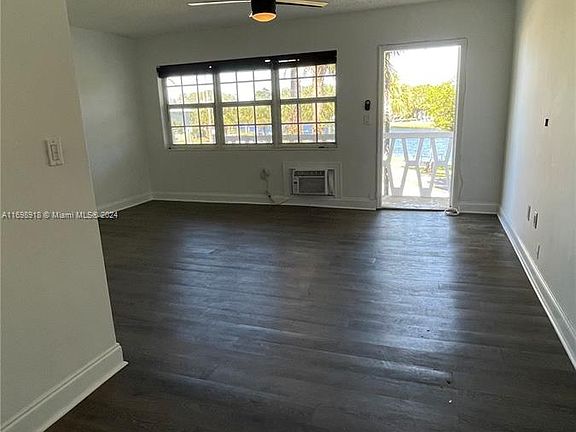 4th image of 1450 NE 171st St APT 202B