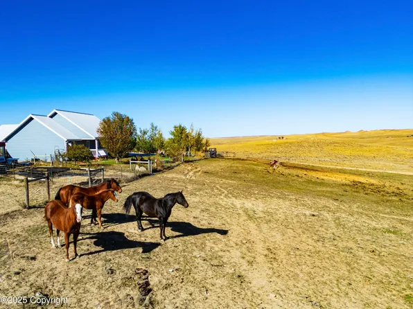 6150 Lone Tree Dr, Gillette, WY 82718