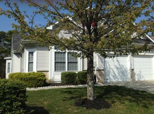 45 Strathmere St, Waretown, NJ 08758