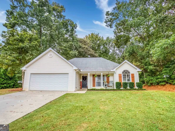 711 Brighton Ln, Winder, GA 30680