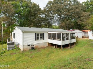 45 Glenn Dr, Madisonville, TN 37354