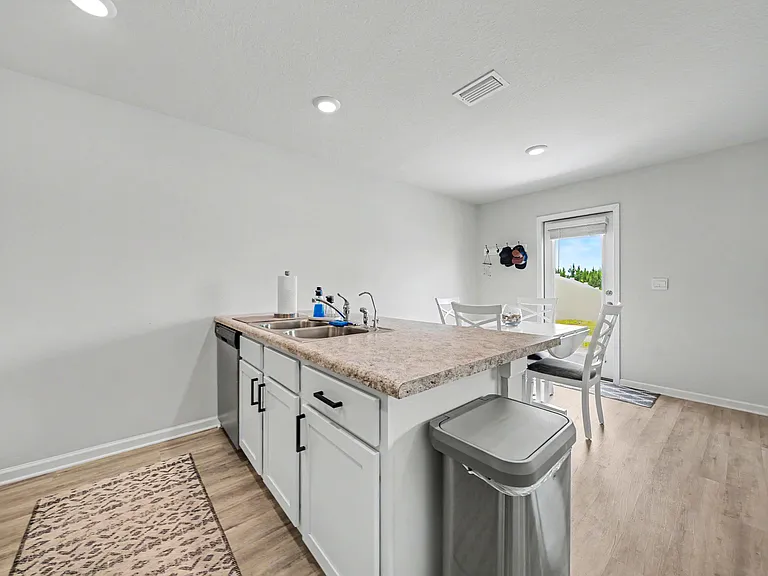 6465 Slabinski Ln — Photo 6