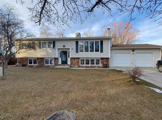 829 Olympus Dr, Sheridan, WY 82801
