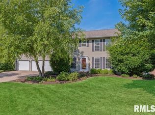 19476 258th Ave, Bettendorf, IA 52722