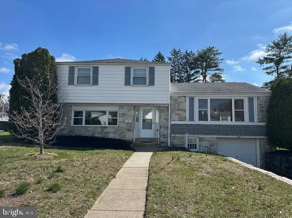 817 Rennard Cir, Philadelphia, PA 19116