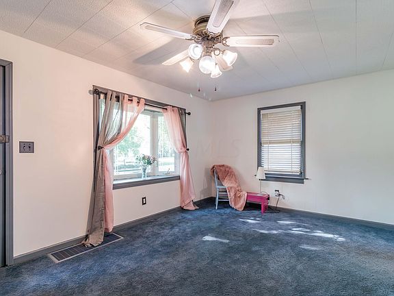 5th image of 4432 Glenmawr Ave