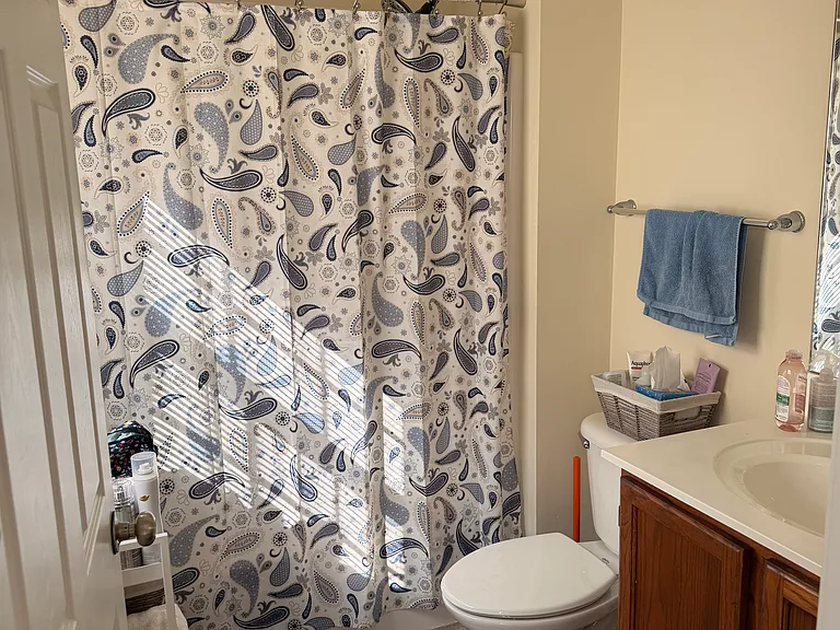122 Broadstone Dr — Photo 13