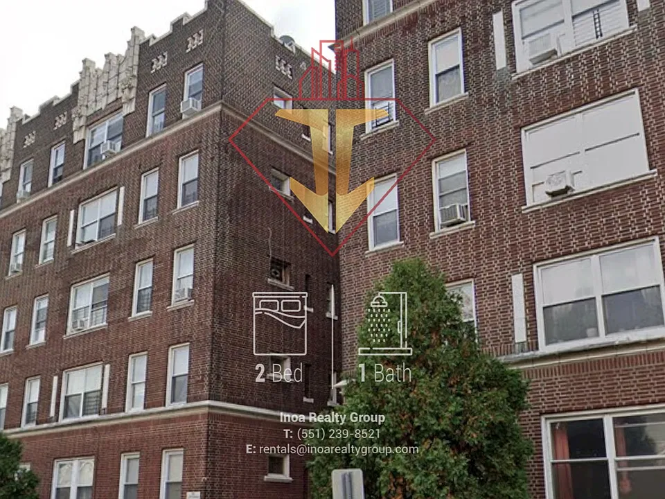 11-15 Gifford Ave #4D