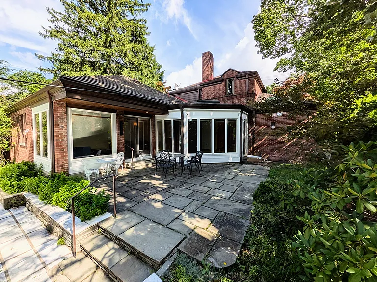Private Back Patio