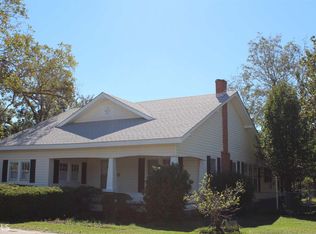 1 Bowen St, Portal, GA 30450