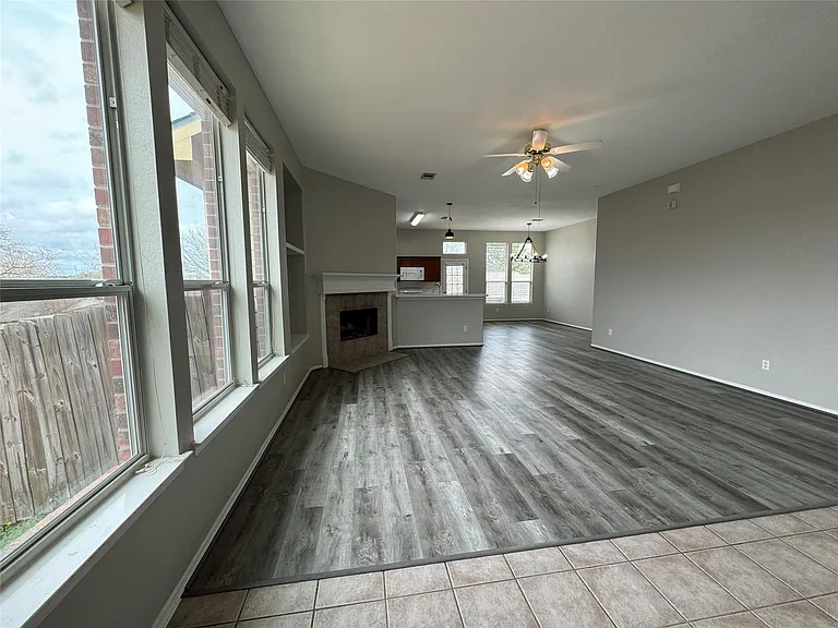 13196 Miller Ln — Photo 5