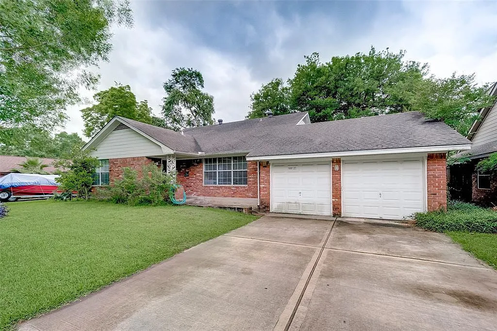 4 bed, 2.5 bath, 1579 sqft, $2,300 — Photo 4