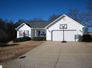 6 Red Cardinal Ct, Taylors, SC 29687
