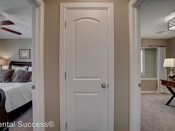 3rd image of 11368 Blue Barrel Dr