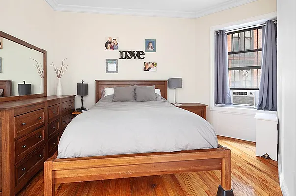Sold by Compass | media 9