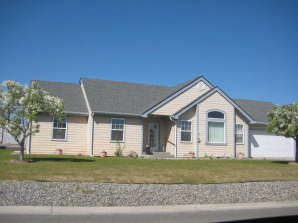 603 Pinyon Pl, Omak, WA 98841