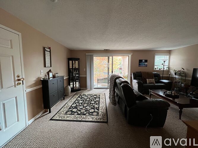 1st image of 15 Bourbon St APT 69