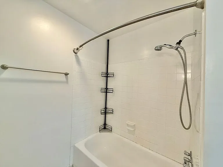 808 Buckle Ct — Photo 19