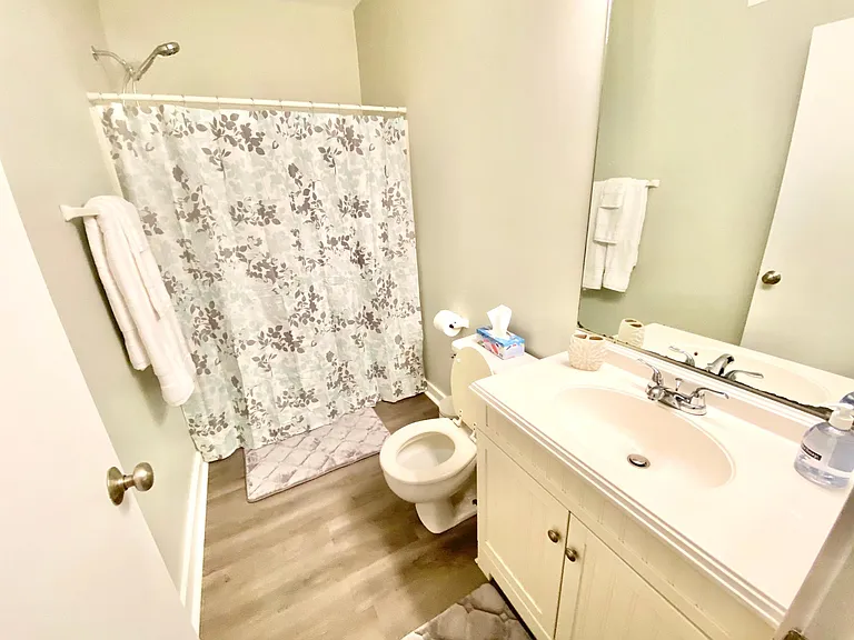 1608 Monticello Ave #A — Photo 11