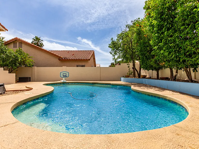 2026 E Cortez Dr — Photo 20