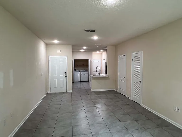 7630 Legacy Trl — Photo 1