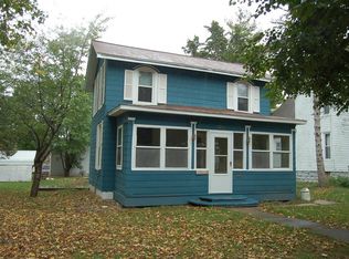 706 Jefferson St, Oregon, IL 61061