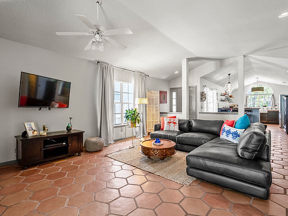 4th image of 3110 Merrill Blvd