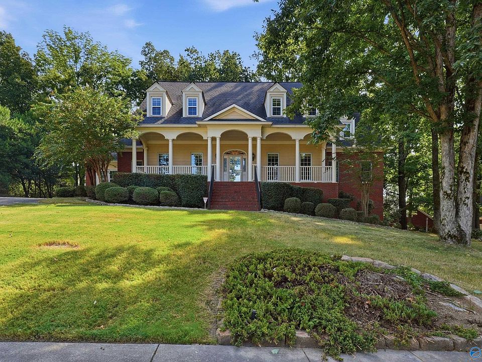 1st image of 138 Inwood Trl