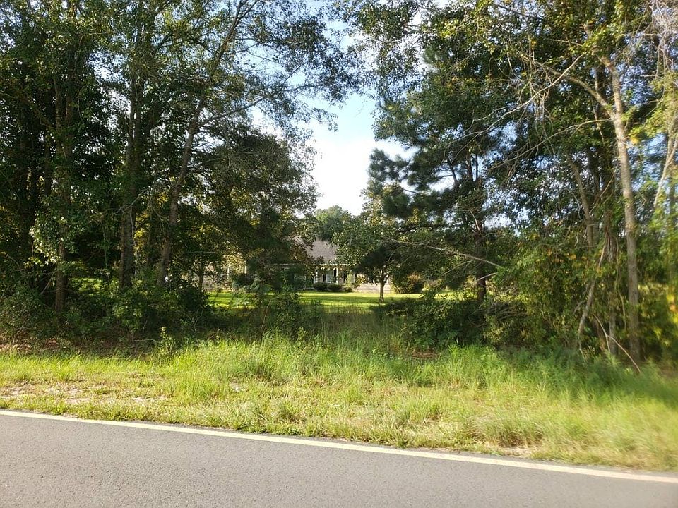 2nd image of 2378 Holmesville Rd