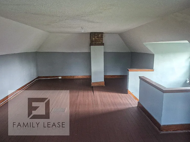 1701 Huron Ave — Photo 31