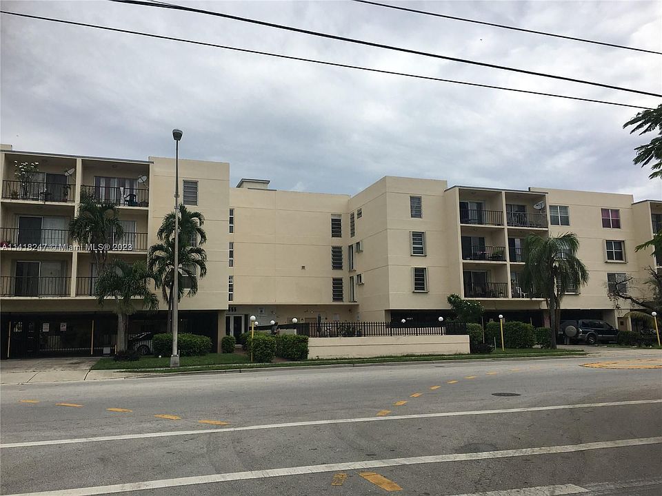 1st image of 555 NE 123rd St APT 210-B