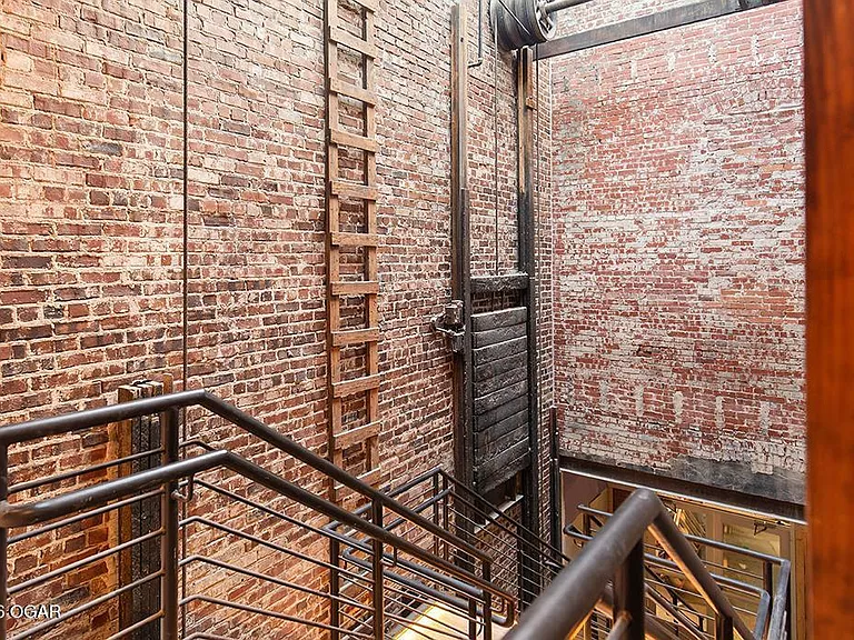 401 Virginia Ave #101 — Photo 33