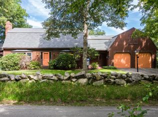 8 Old County Way, East Dennis, MA 02641