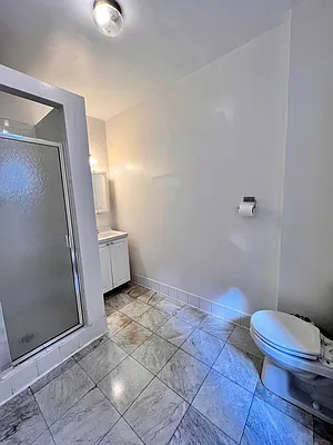 Rented by City Connections Realty | media 19