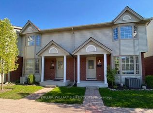 50 Chapman Ct #37, London, ON N6G 5E1