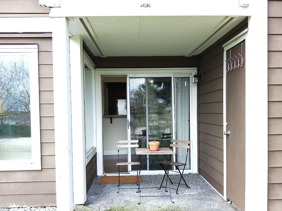 1st image of 300 N 130th St Unit 1103