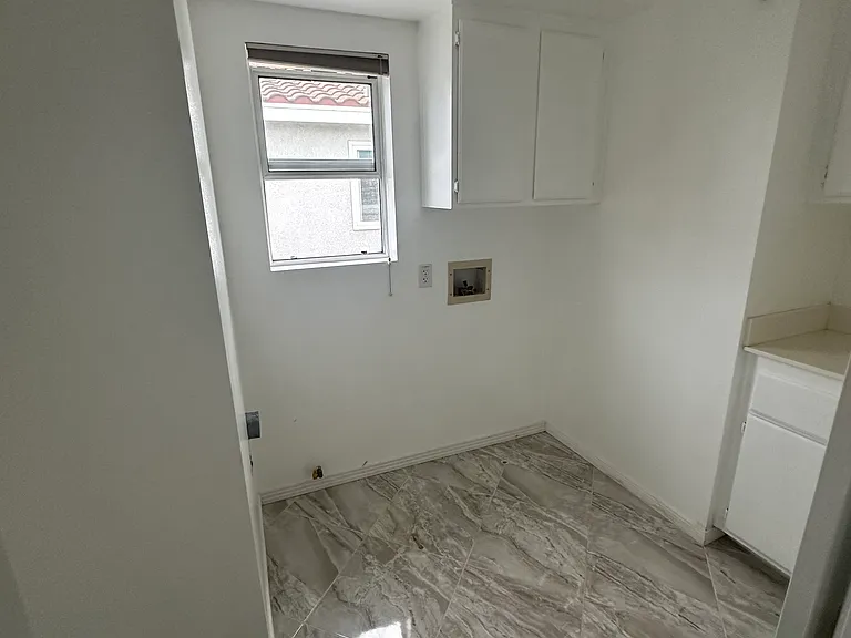 37 Legacy Way — Photo 16
