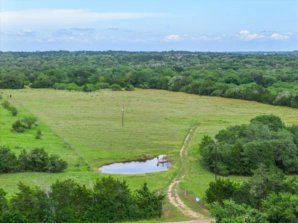 1505 McElroy Ln, New Ulm, TX 78950