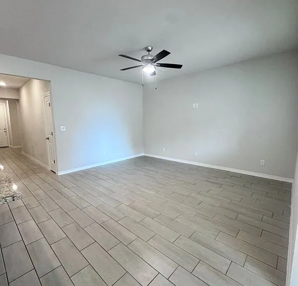 6116 Hidden Row Ave — Photo 10