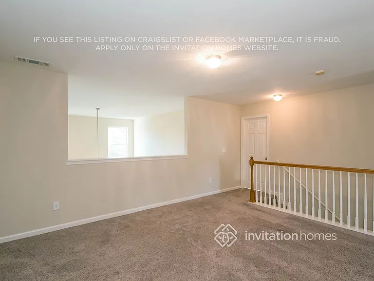 330 Fairpointe Pl — Photo 7