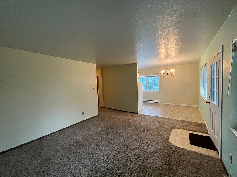128 Lee Ave #1-8 — Photo 3