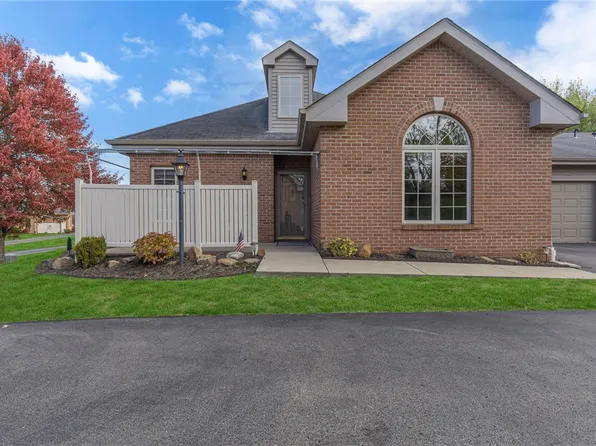 116 Windcrest Ct, Beaver Falls, PA 15010