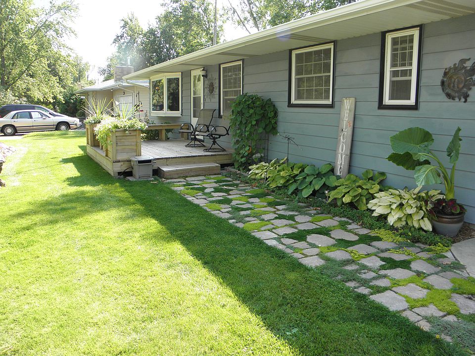 821 5th Street Holdingford M