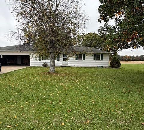 5th image of 13708 Hoffman Rd