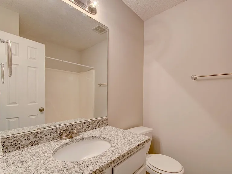 128 Railroad Ridge Rd — Photo 12