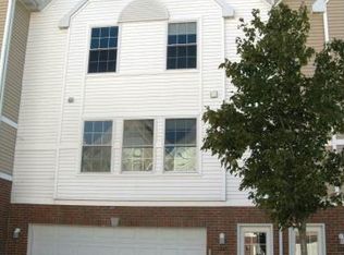 1243 SE Village View Ln, Ankeny, IA 50021