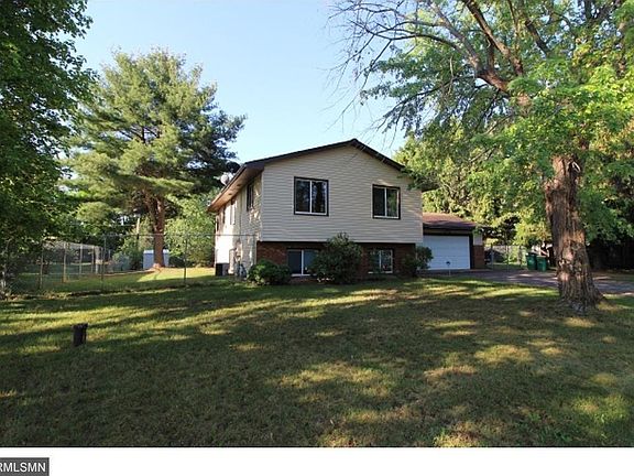 2nd image of 3052 166th Ave NE