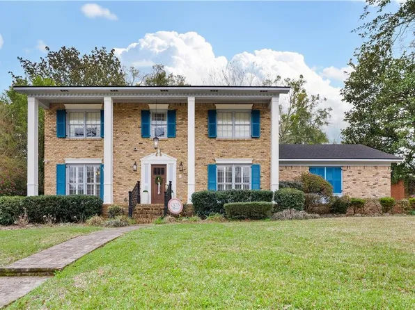 5613 Regency Oaks Dr N, Mobile, AL 36609